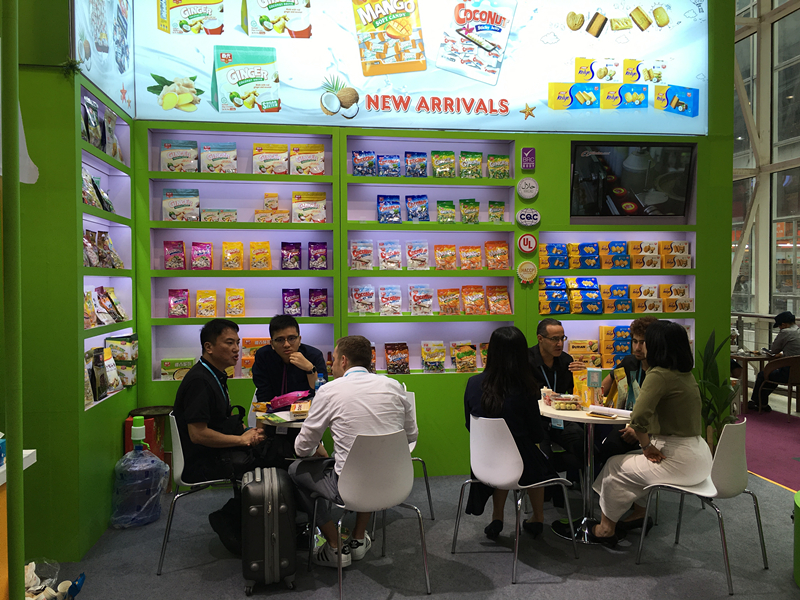 春光食品集團(tuán)參加第124屆廣交會 全力助推自主品牌走向世界1_副本.jpg